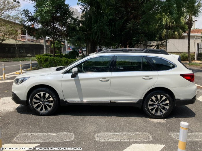 Subaru OUTBACK 3.6 AWD 2016/2016